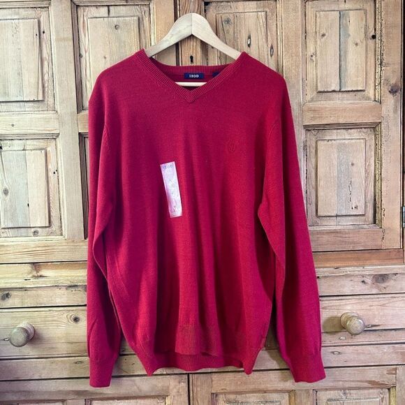 IZOD Red V-Neck Sweater Cotton Blend Mens Size Medium NWT - Small Flaw‎ - Picture 1 of 10